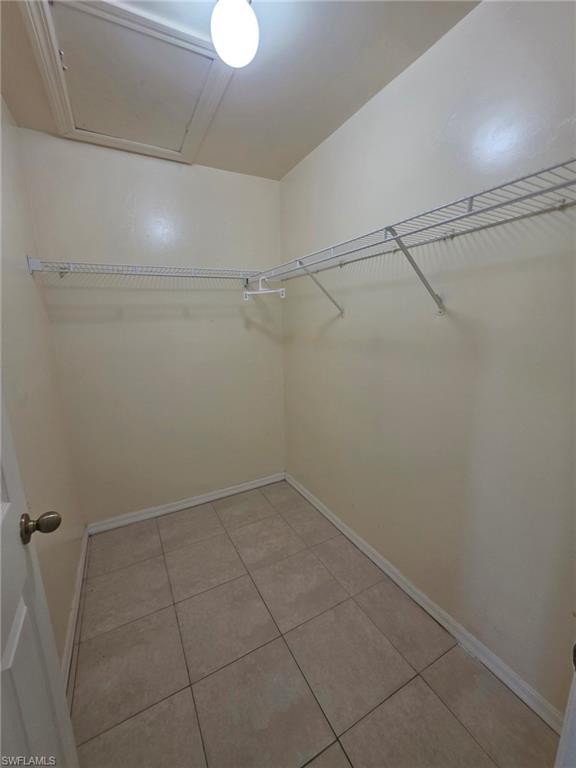 2420 Vernon Ave S Property Photo 11