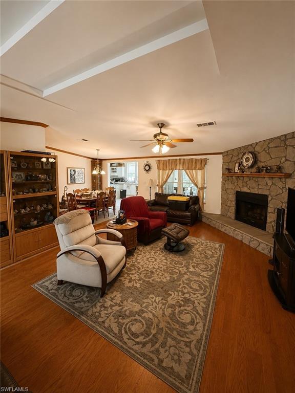 19450 Donna Dr Property Photo 8