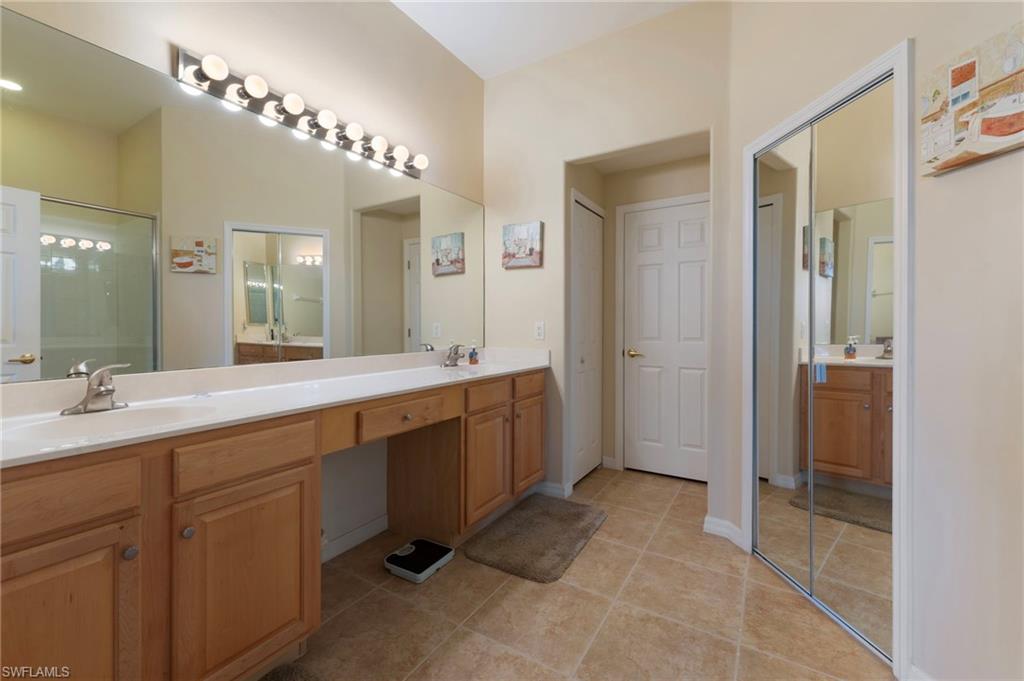 10025 Majestic Ave Property Photo 8