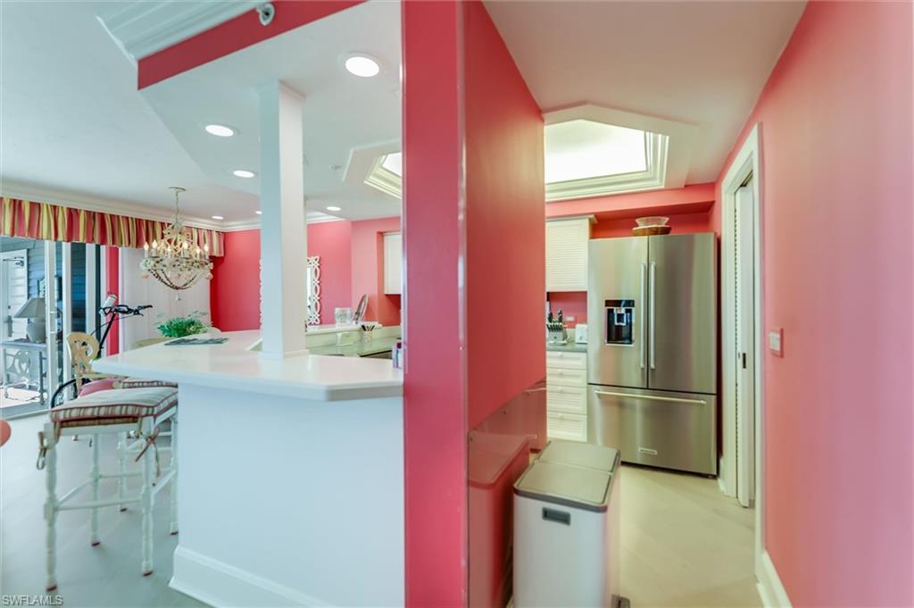 1647 Lands End Property Photo 10