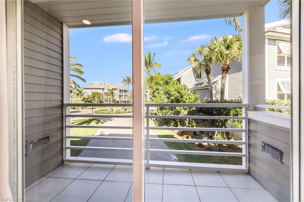 1647 Lands End Property Photo 34