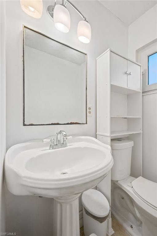 301 Hollywood St Property Photo 14