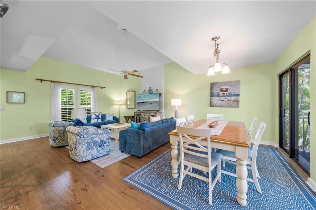 33 Urchin Ct Property Photo 9