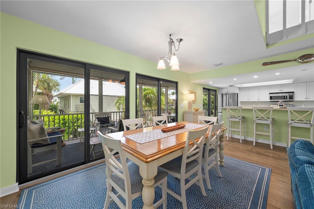 33 Urchin Ct Property Photo 11
