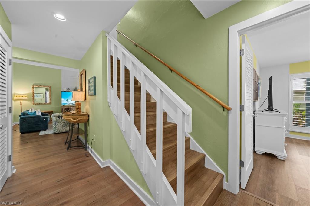 33 Urchin Ct Property Photo 19