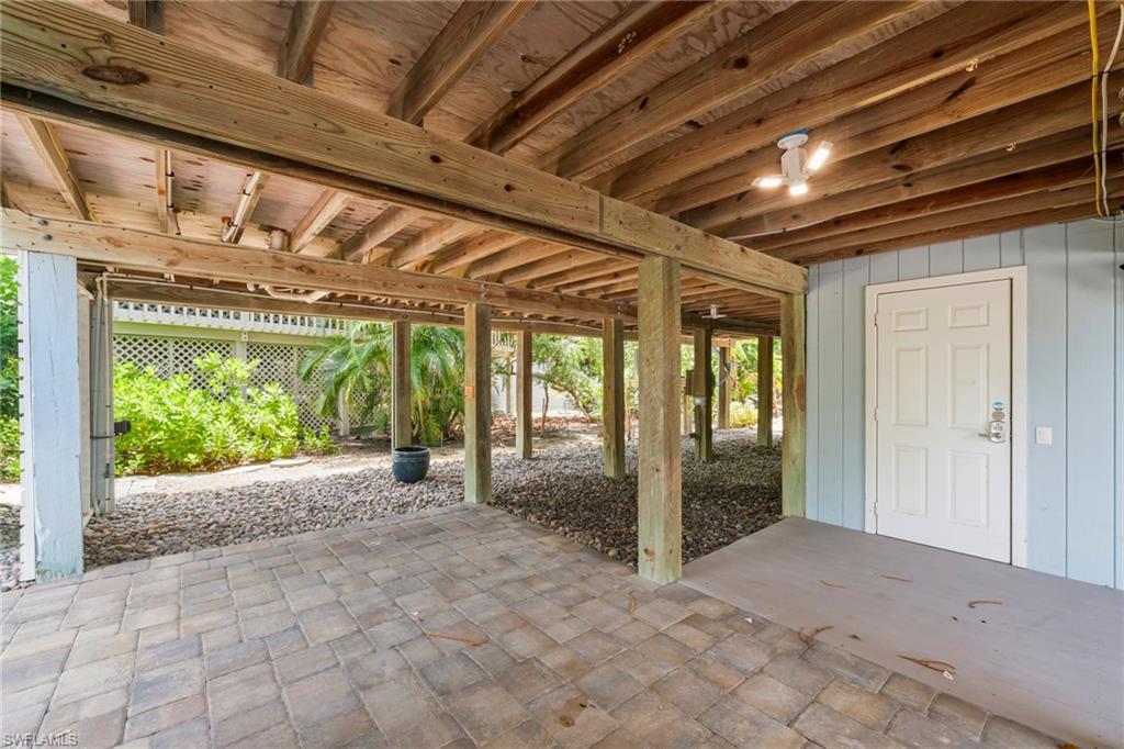 33 Urchin Ct Property Photo 32