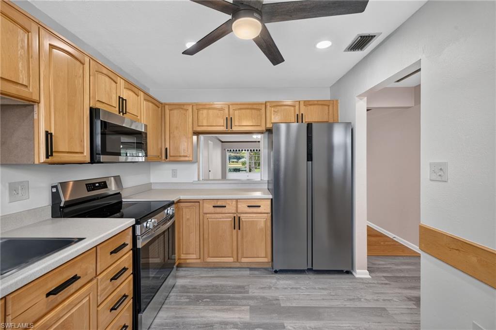 6913 Birdie Way Property Photo 10