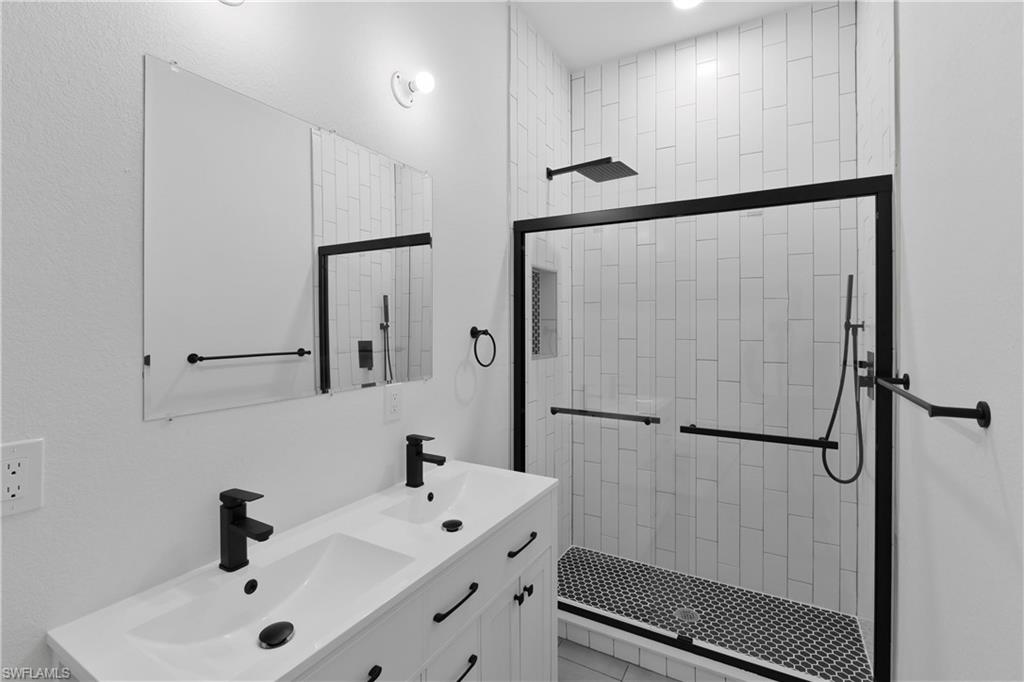 603 Hawthorne Ave S Property Photo 34
