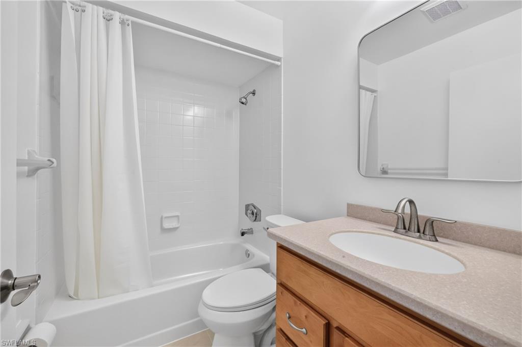 4708 Sw 8th Pl 201 Property Photo 15