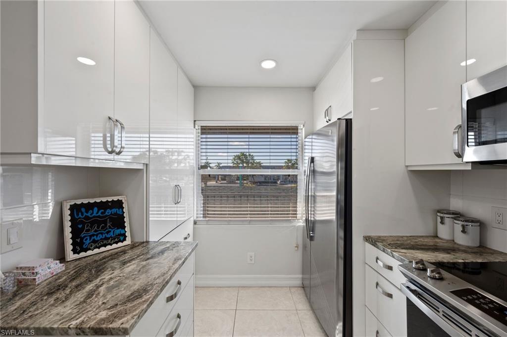 1519 Cape Coral Pkwy W 9 Property Photo 11
