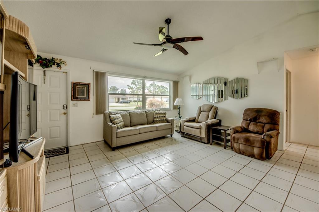 1324 Gleason Pkwy Property Photo 6