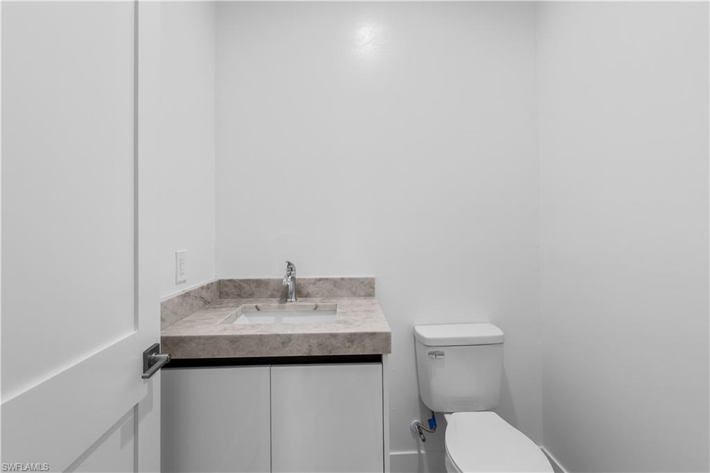 1142 Dutchess St E Property Photo 15