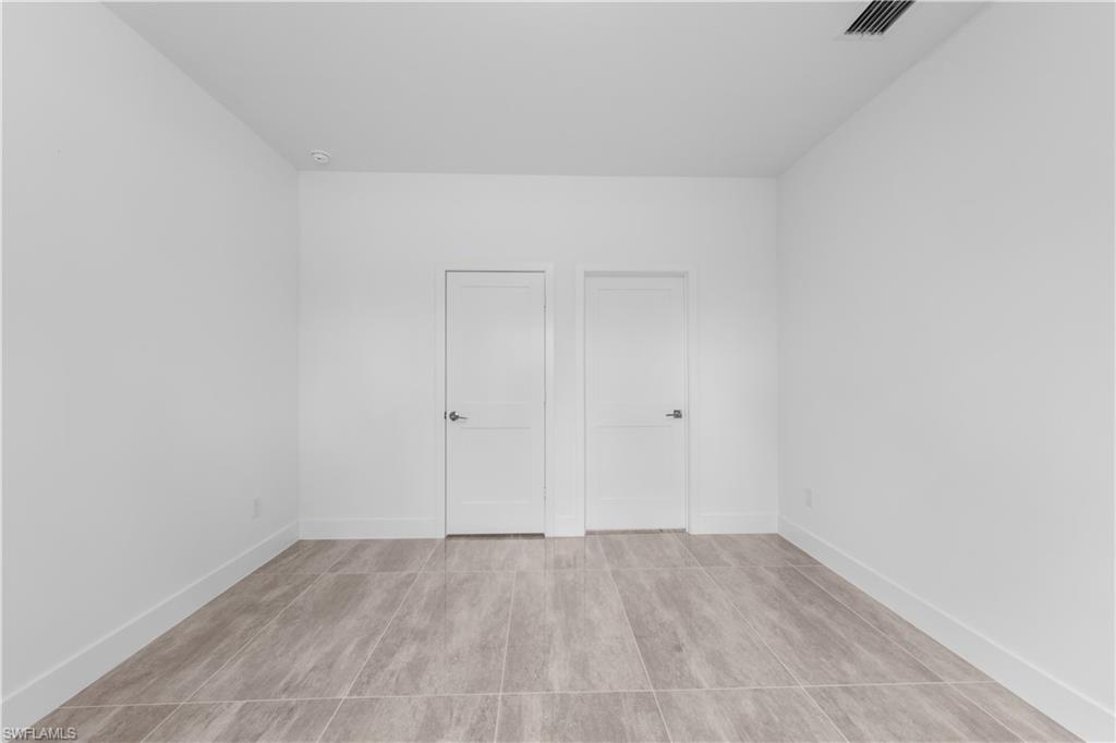 1142 Dutchess St E Property Photo 20