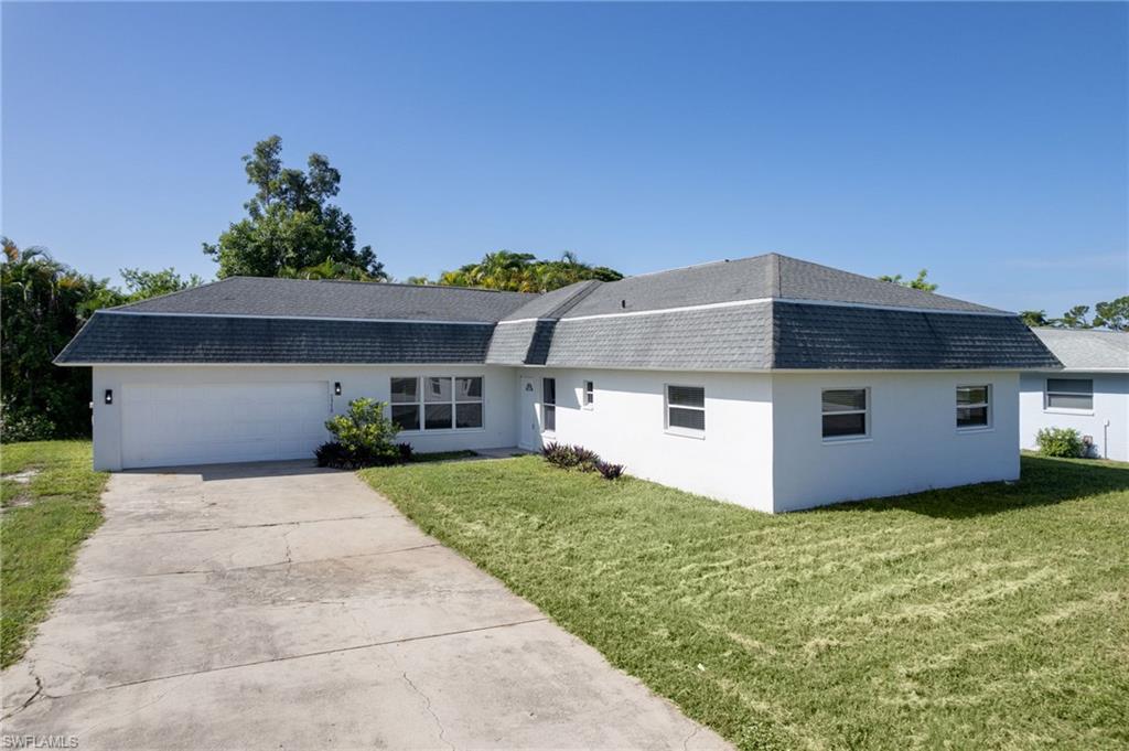7370 Sea Island Rd Property Photo 1