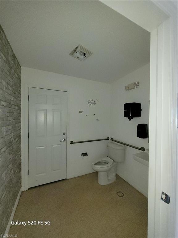 131 Del Prado Blvd S 1-2 Property Photo 13