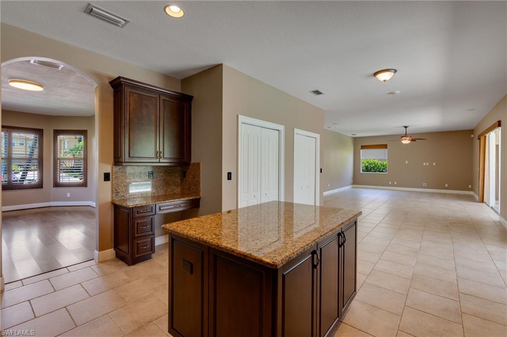 20886 Torre Del Lago St Property Photo 11