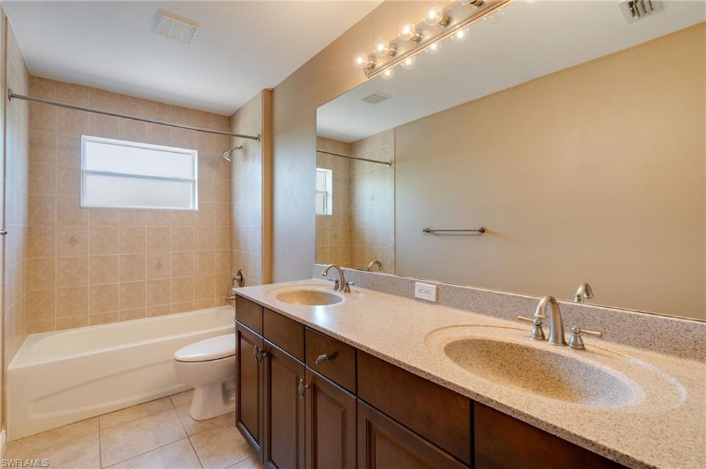 20886 Torre Del Lago St Property Photo 15