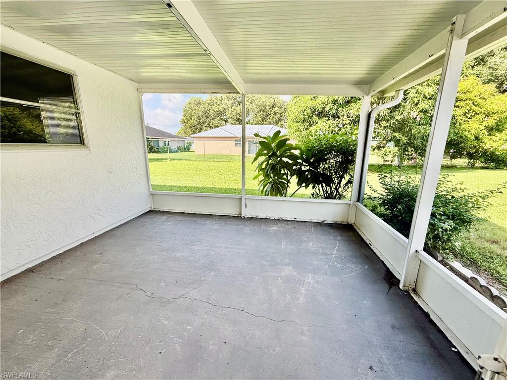 48 Heath Aster Ln Property Photo 5