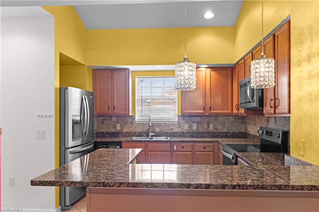 10046 Via Colomba Cir 203 Property Photo 6