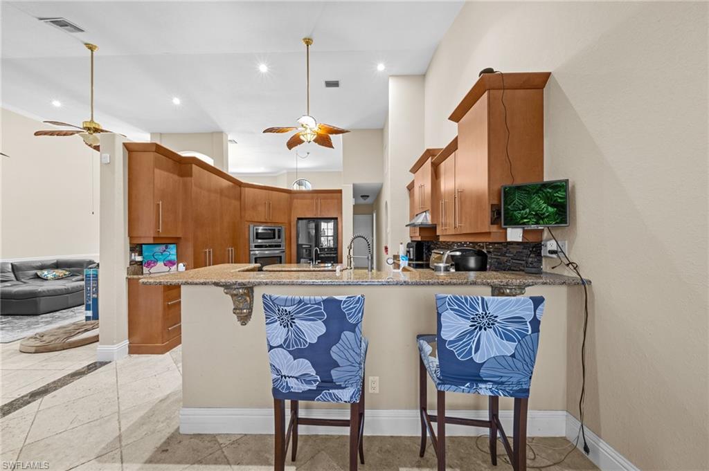 4007 Surfside Blvd Property Photo 43