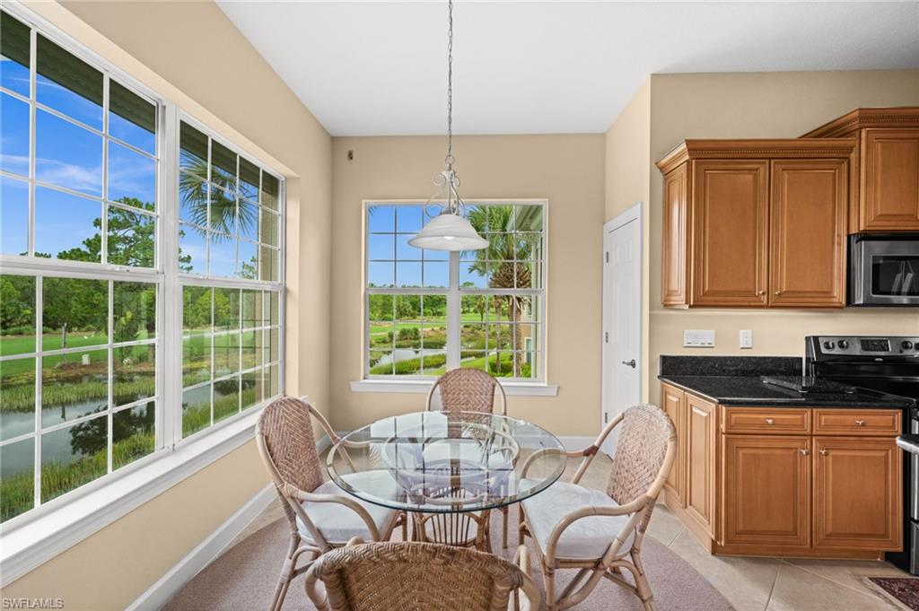 10391 Glastonbury Cir 202 Property Photo 16