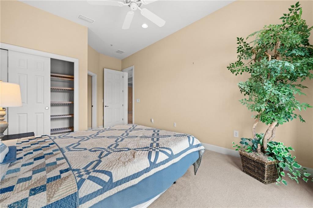 10391 Glastonbury Cir 202 Property Photo 32