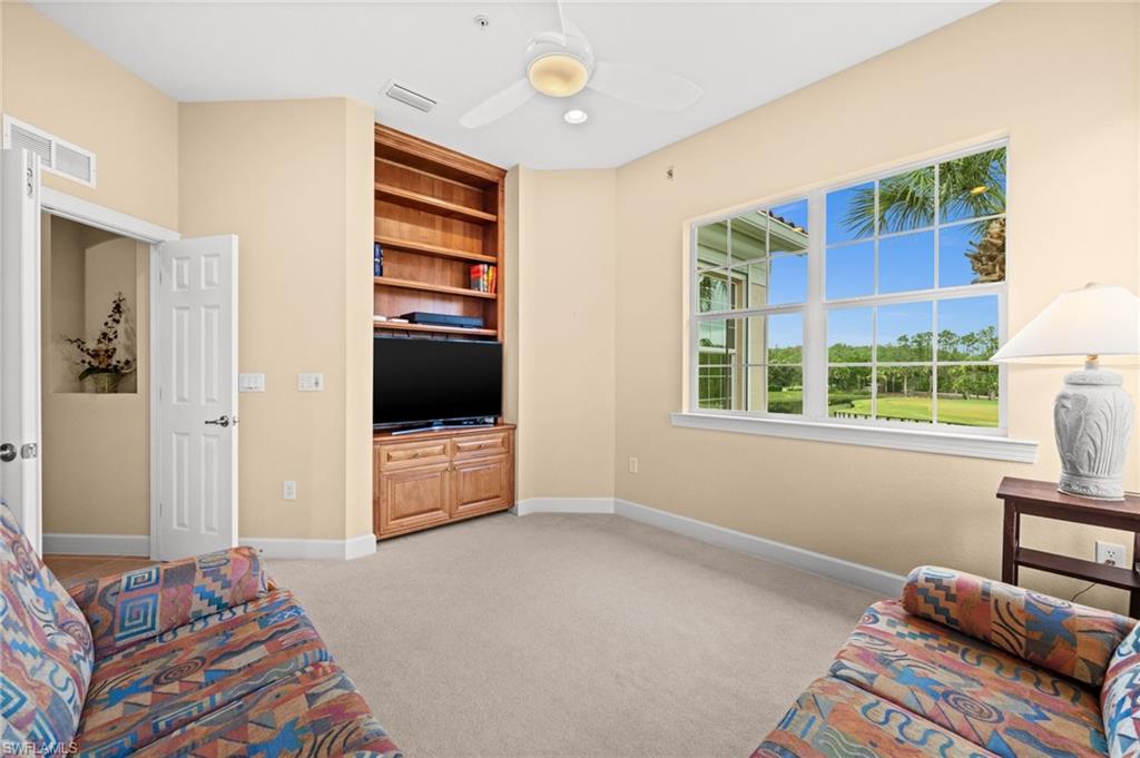 10391 Glastonbury Cir 202 Property Photo 33