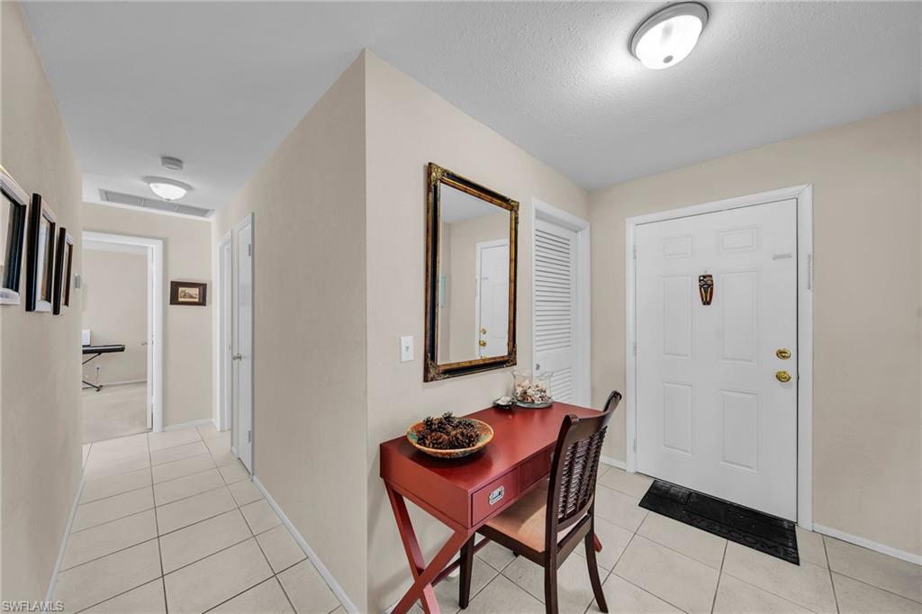 13540 Stratford Place Cir 202 Property Photo 7