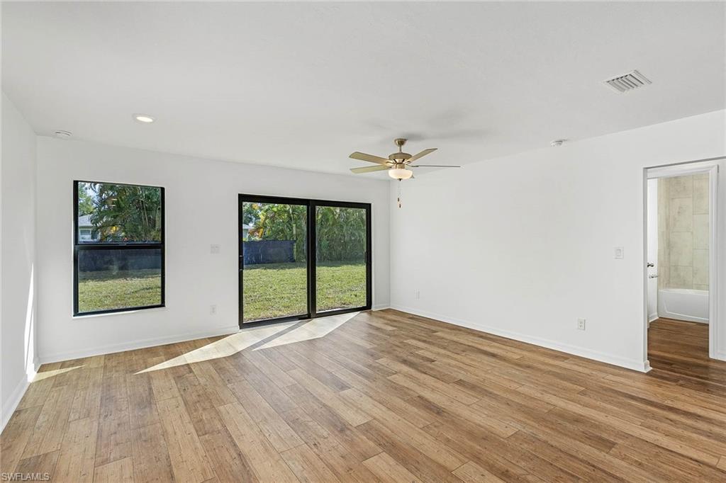 409 Broadmoor St E Property Photo 4