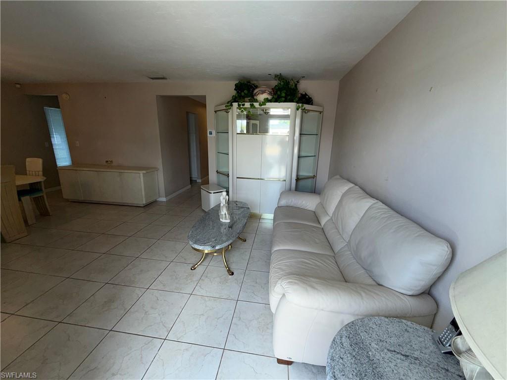 25 Temple Ct Property Photo 8