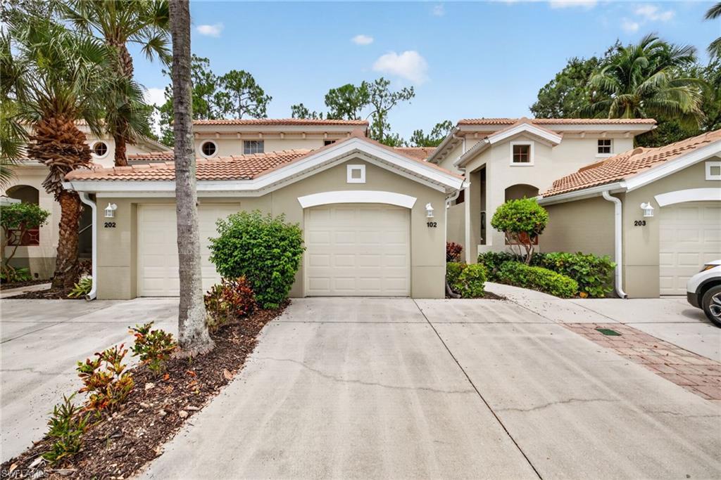 1672 Tarpon Bay Dr S 102 Property Photo 31