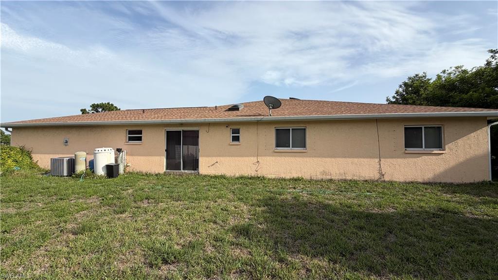2815 Nw 26th Ter Property Photo 4