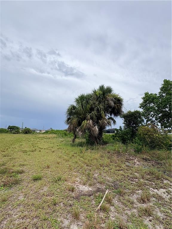 2412 Nw 6th Pl Property Photo 5