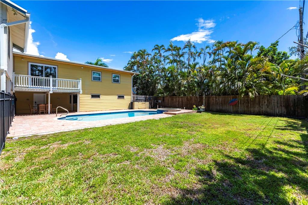 15410 Allen Way Property Photo 4
