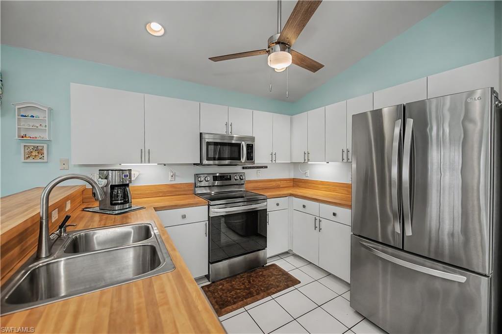 17751 Pineapple Palm Ct Property Photo 18