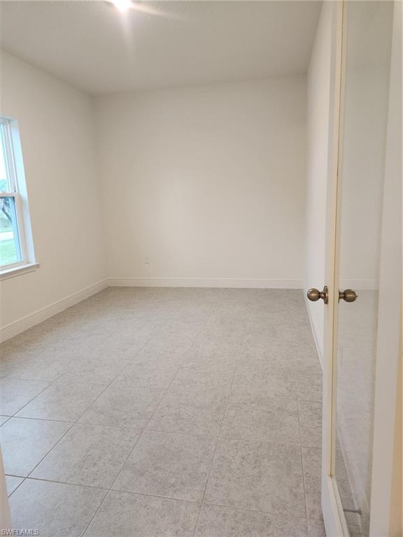 3514 42nd St Sw Property Photo 5