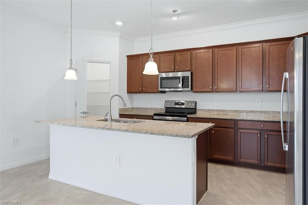 14467 Cantabria Dr Property Photo 5