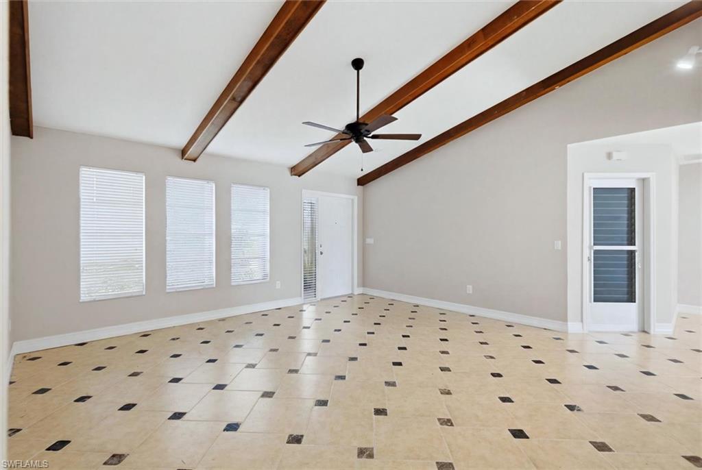 18155 Wood Dr Property Photo 6