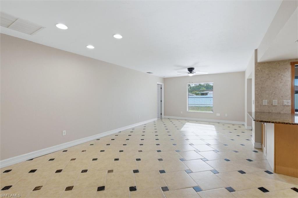18155 Wood Dr Property Photo 8