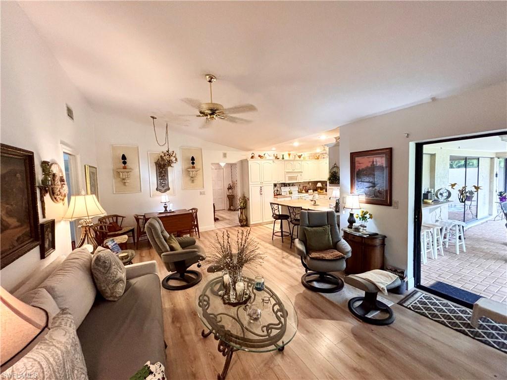 810 El Dorado Pkwy W Property Photo 3