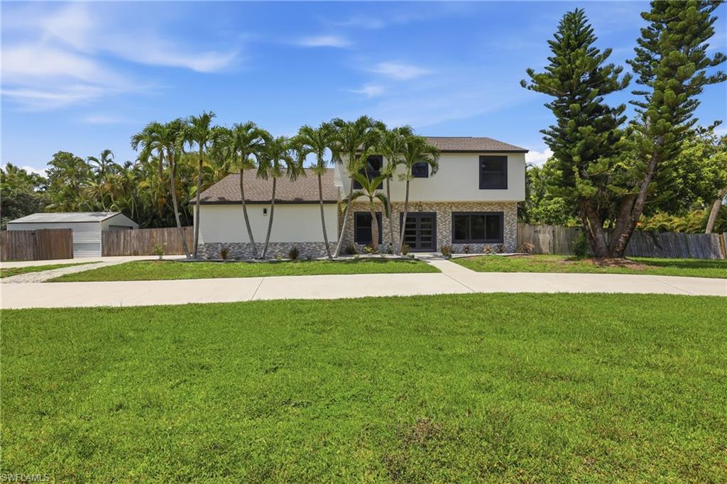 3691 Hyde Park Ct Property Photo 4