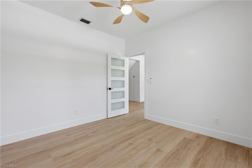 3691 Hyde Park Ct Property Photo 20