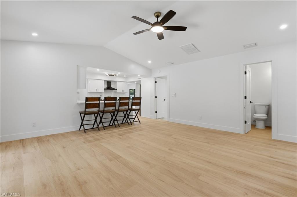3691 Hyde Park Ct Property Photo 24