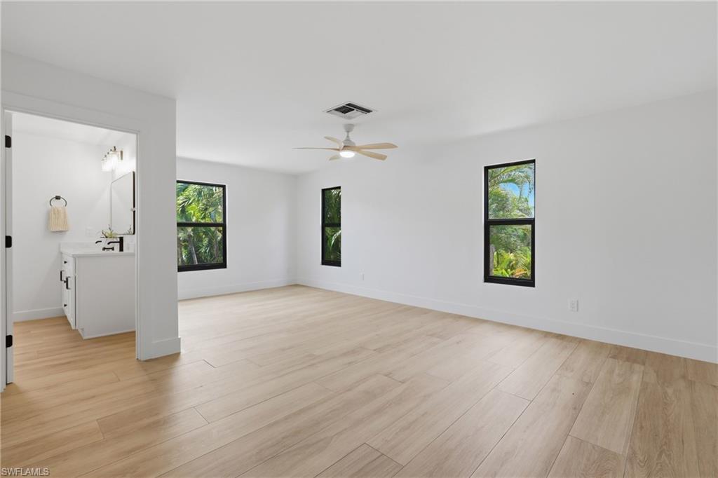 3691 Hyde Park Ct Property Photo 27