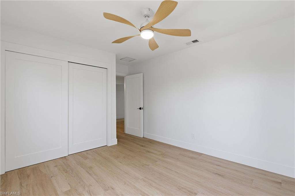 3691 Hyde Park Ct Property Photo 38