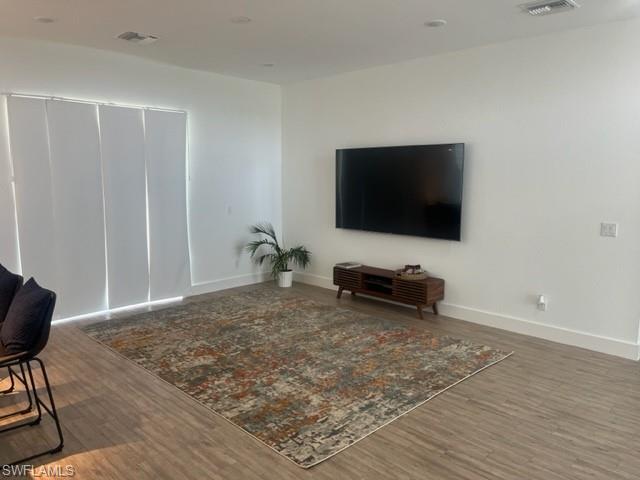 2503 Tena Ave N Property Photo 6