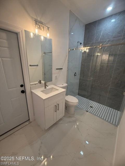 1832 Lindsay St Property Photo 9
