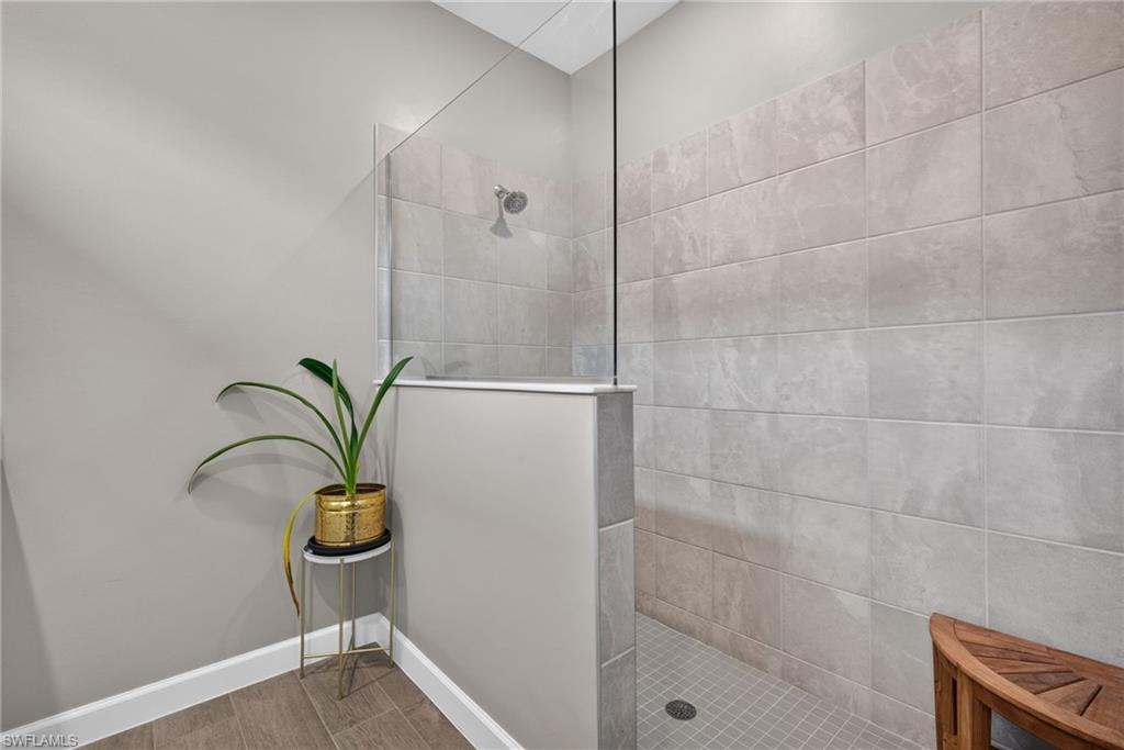 20440 Verawood Loop Property Photo 16