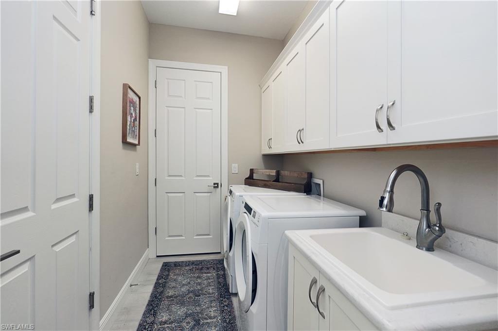 1169 S Town And River Dr Property Photo 36