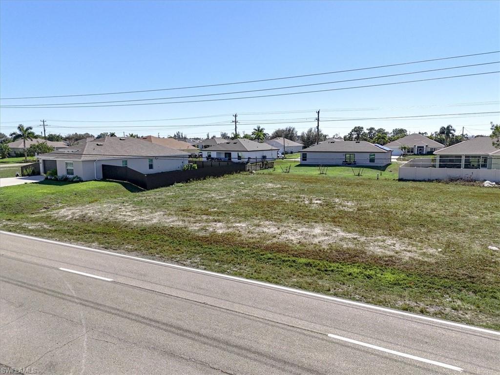 2002 Kismet Pkwy W Property Photo 6